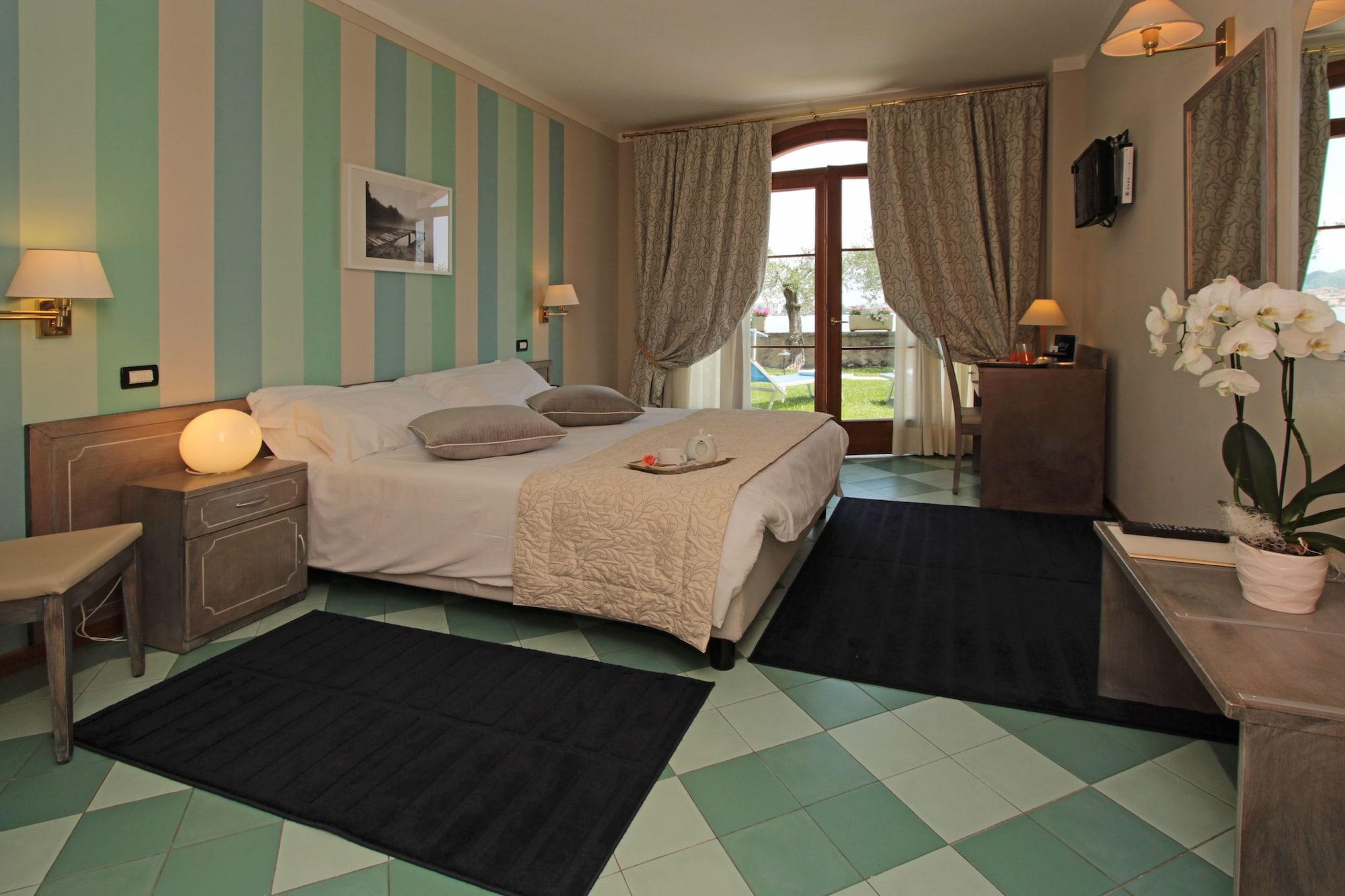 Hotel Villa Maria Au Lac - Estella Hotels Italia Toscolano Maderno Exterior foto