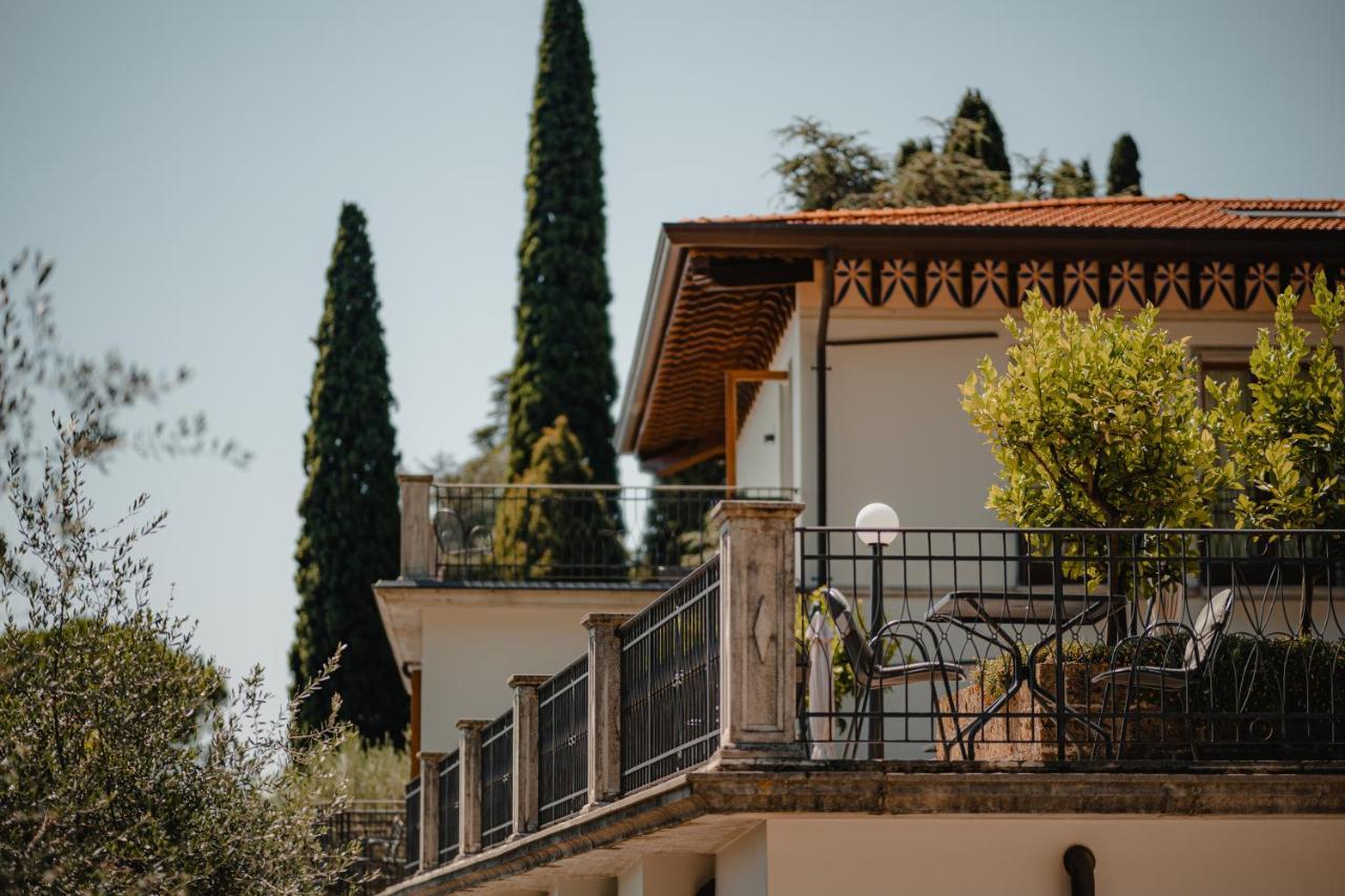 Hotel Villa Maria Au Lac - Estella Hotels Italia Toscolano Maderno Exterior foto