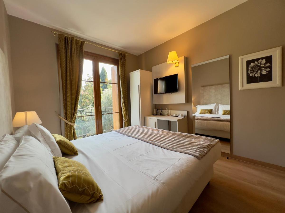 Hotel Villa Maria Au Lac - Estella Hotels Italia Toscolano Maderno Exterior foto