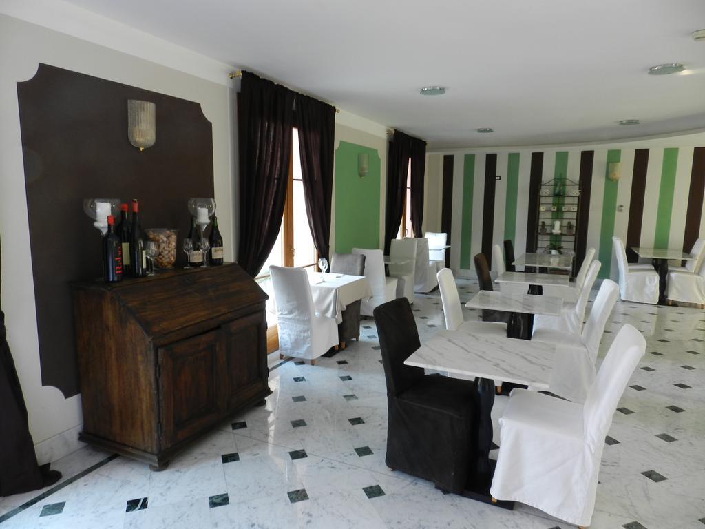 Hotel Villa Maria Au Lac - Estella Hotels Italia Toscolano Maderno Exterior foto